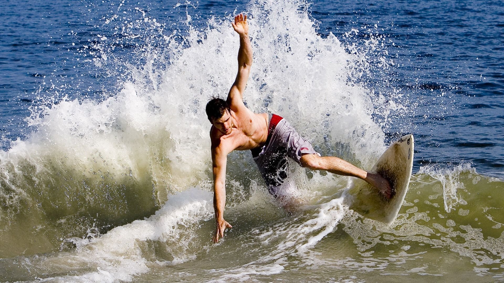 爵士球队球队核心球员发挥重要作用，爵士队有哪些球星