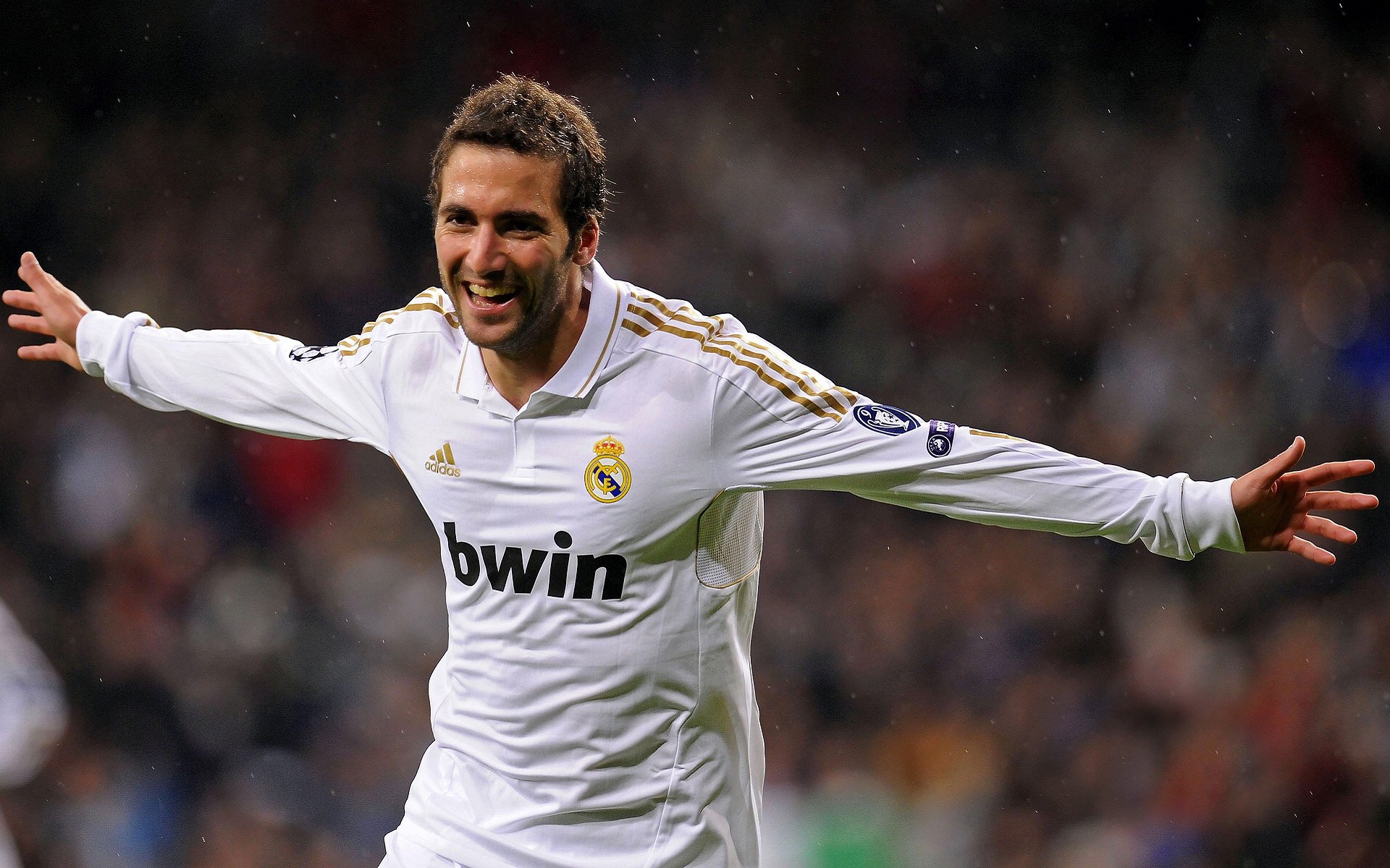 福登续约曼城，未来可期，福登参加欧洲杯了吗