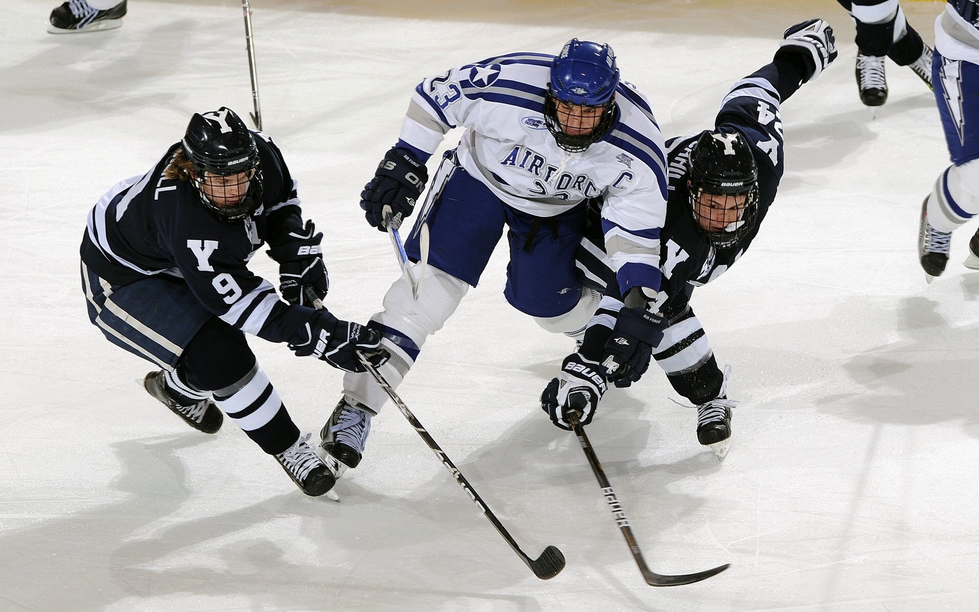 腾讯主导赛事体系合作项目增多，腾讯联赛